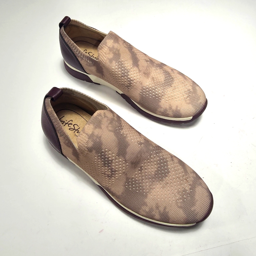 Life Stride Women's Burgundy and Light Pink Slip-On Sneakers Size 8.5